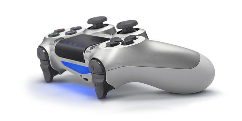 新DUALSHOCK®4に新色登場！ 初のメタリックカラー｢ゴールド｣｢シルバー ...